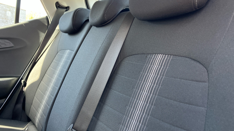 Hyundai i10 1.0 MPi SE Connect 5dr Petrol Hatchback